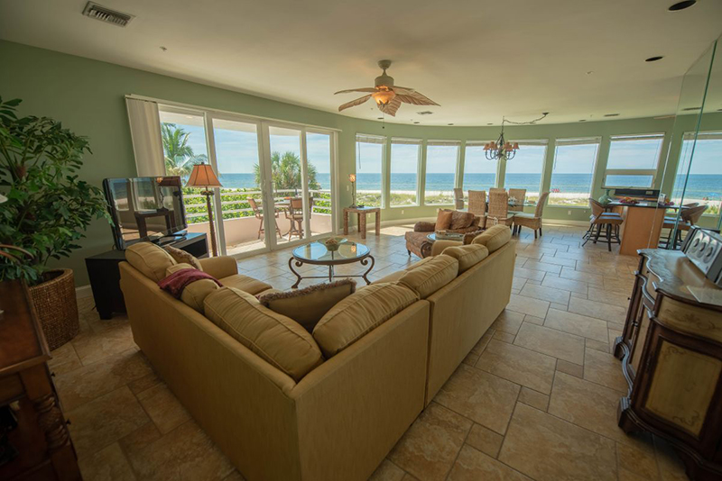 Anna Maria Island Paradise Condo Lounge