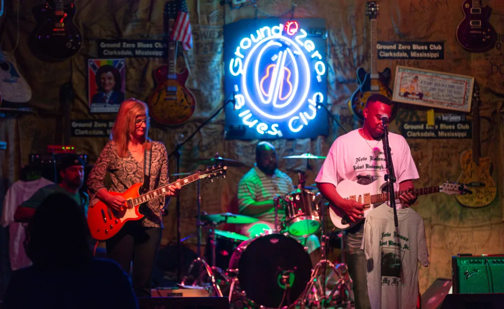 Clarksdale - Live Music