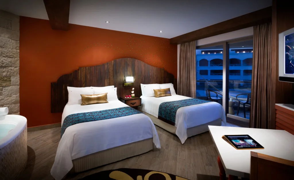 Hard Rock Riviera Maya - Deluxe Gold Room