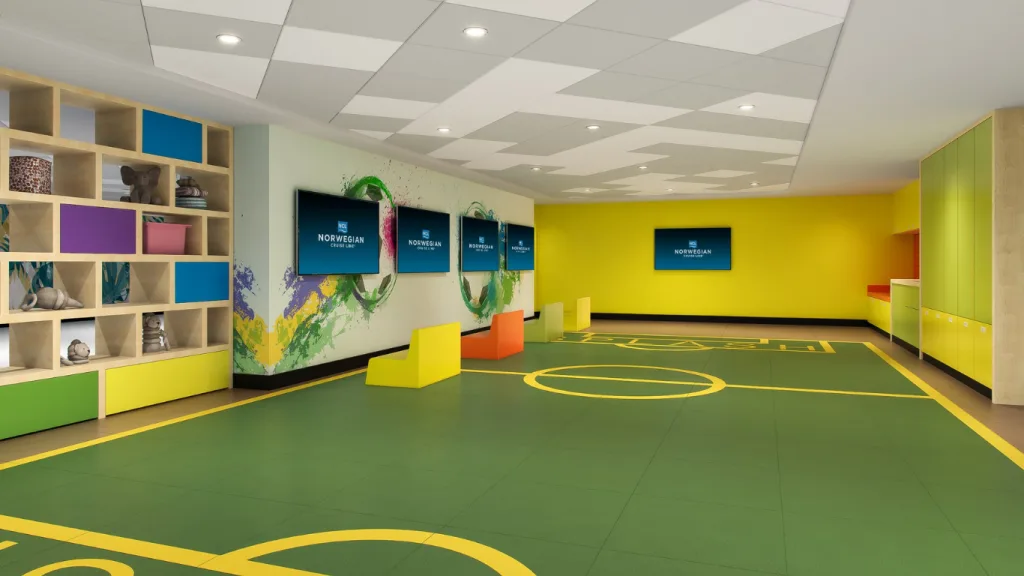 Norwegian Encore - Splash Academy