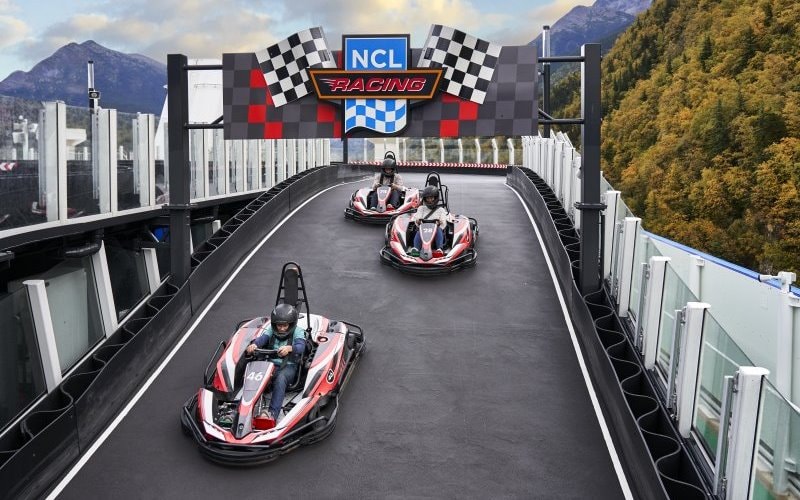 DAY4, Go Karts