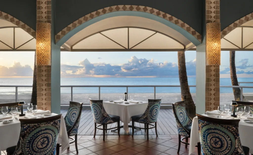 Sandals Grande Antigua - Restaurant and Sea