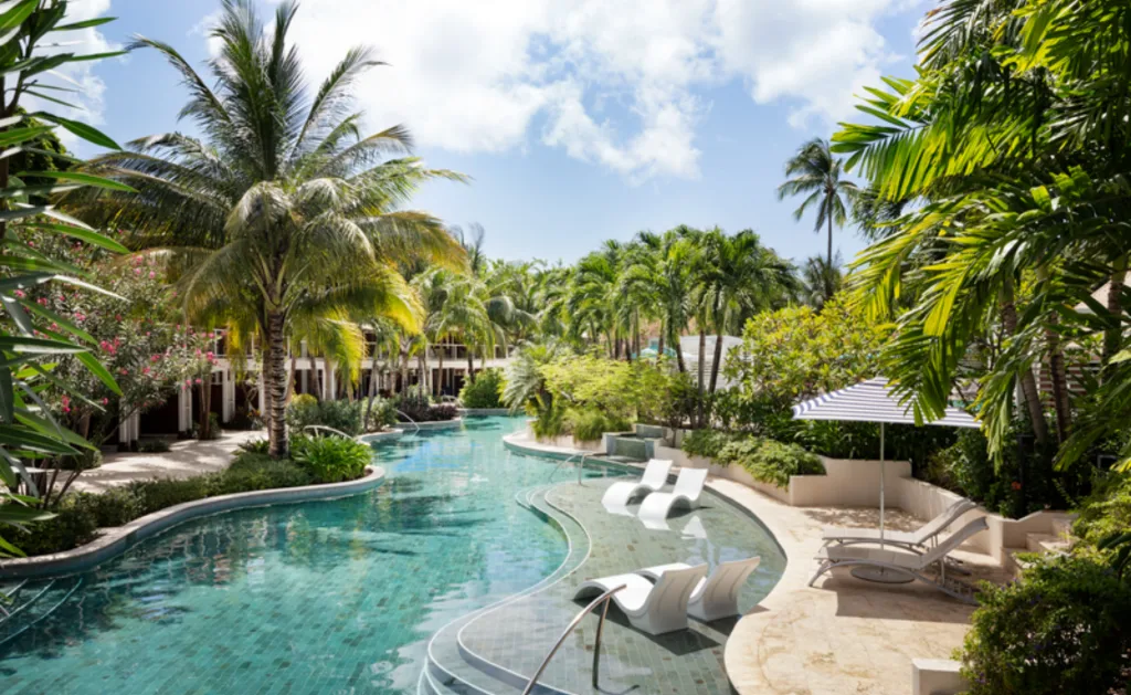 Sandals Halcyon Beach - Pool
