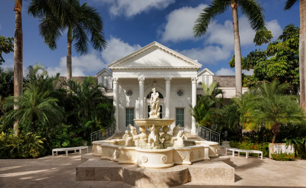 Sandals Royal Bahamian - Fountain
