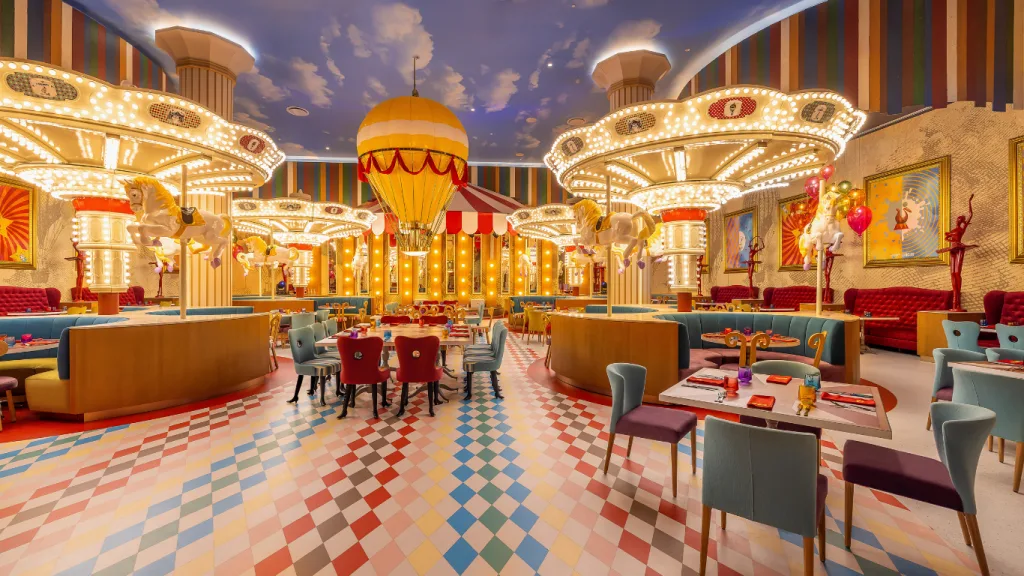 The Grand at Moon Palace - The Circus