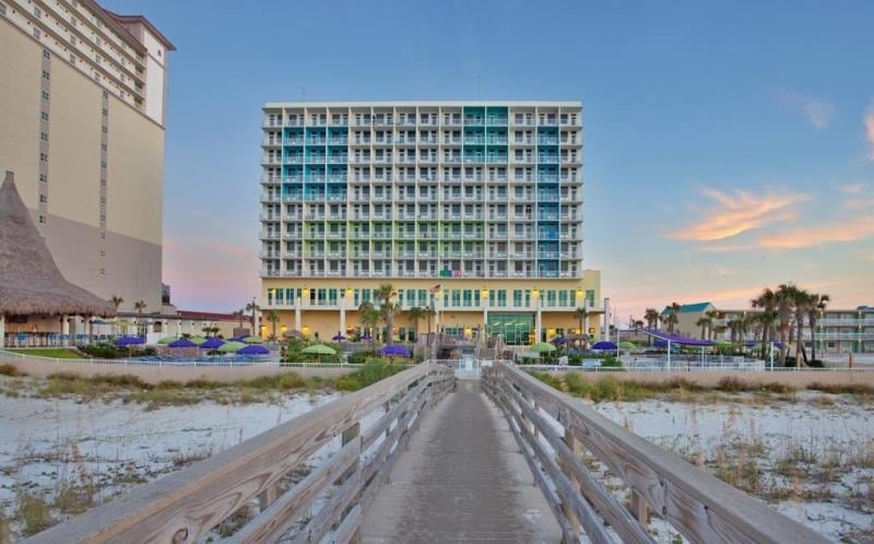 Holiday Inn Resort Pensacola 2020 / 2021 | Gulf Coast