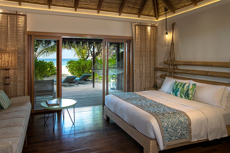 Constance Moofushi Maldives Beach Villa