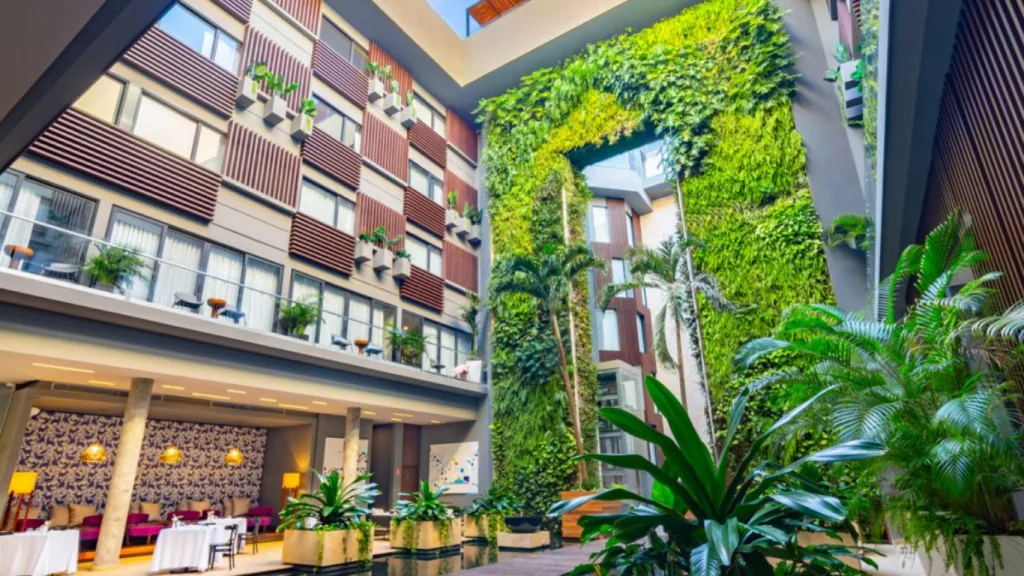 The Fives Downtown Hotel & Residences Lobby