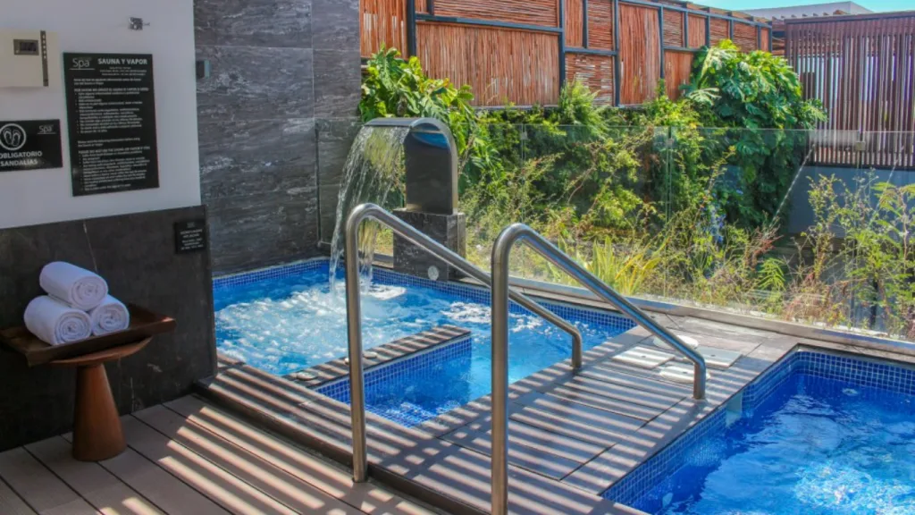 The Fives Downtown Hotel & Residences Spa