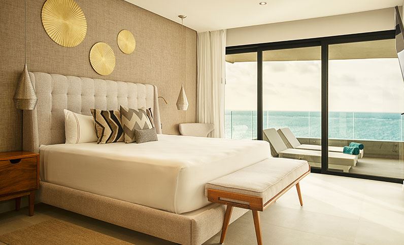The Fives Oceanfront Bedroom 4