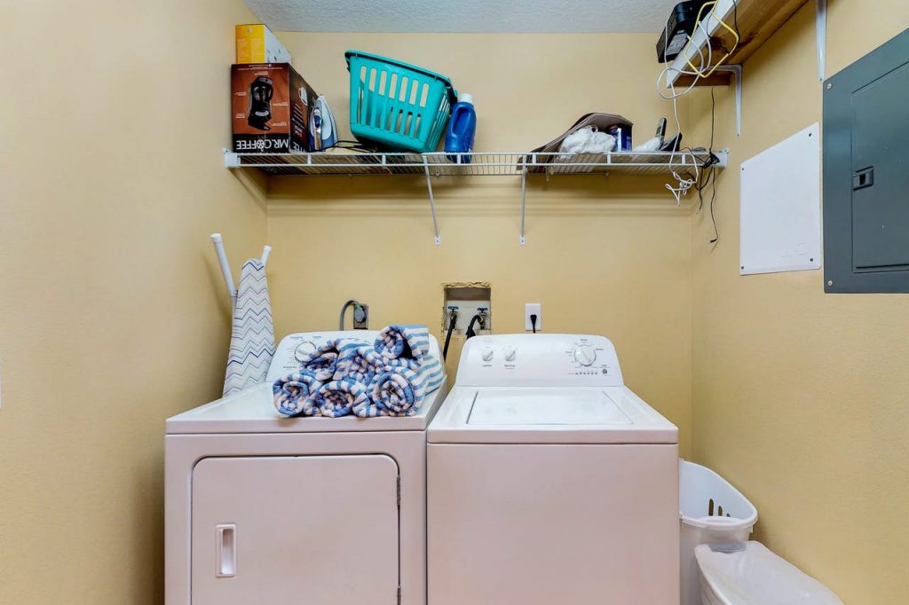 Anna Maria Island The Coveside Cottage Holmes Beach Laundry