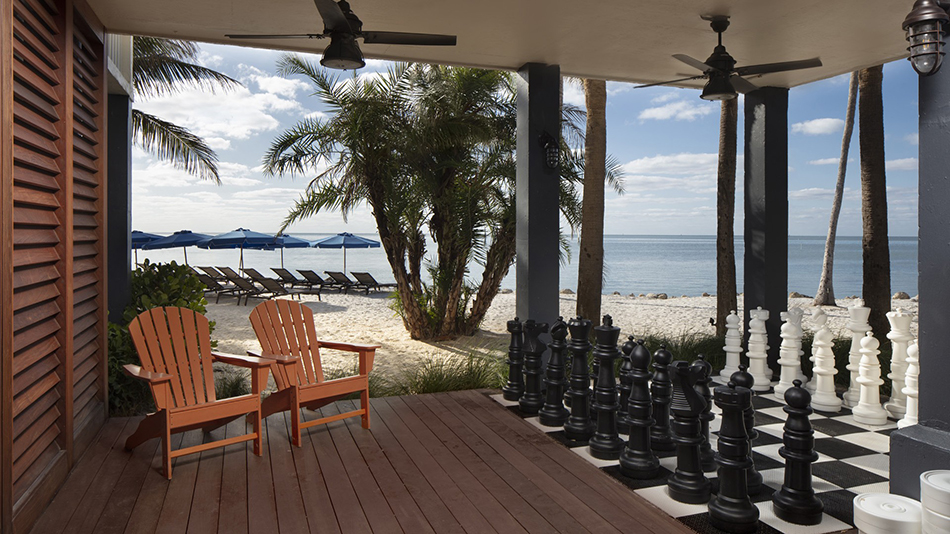 Pelican Cove Islamorada Outside Chess
