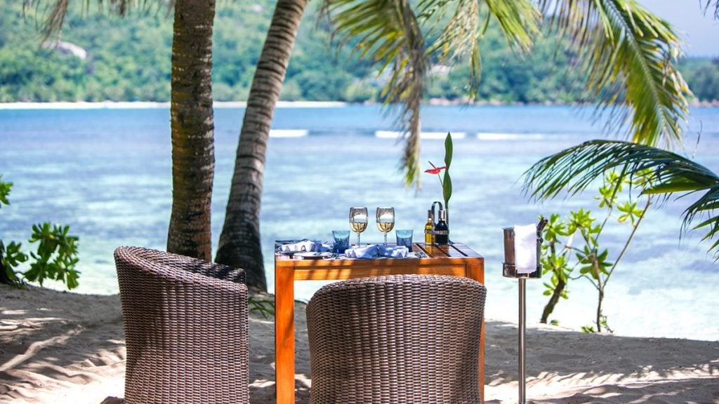 Kempinski Seychelles Resort Baie Lazare Dining 3