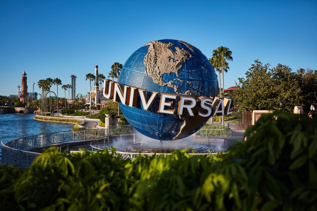 GLOBE 103117, Advertising, Morning, Universal Studios Florida, USF, Universal Orlando Resort, UOR, UO