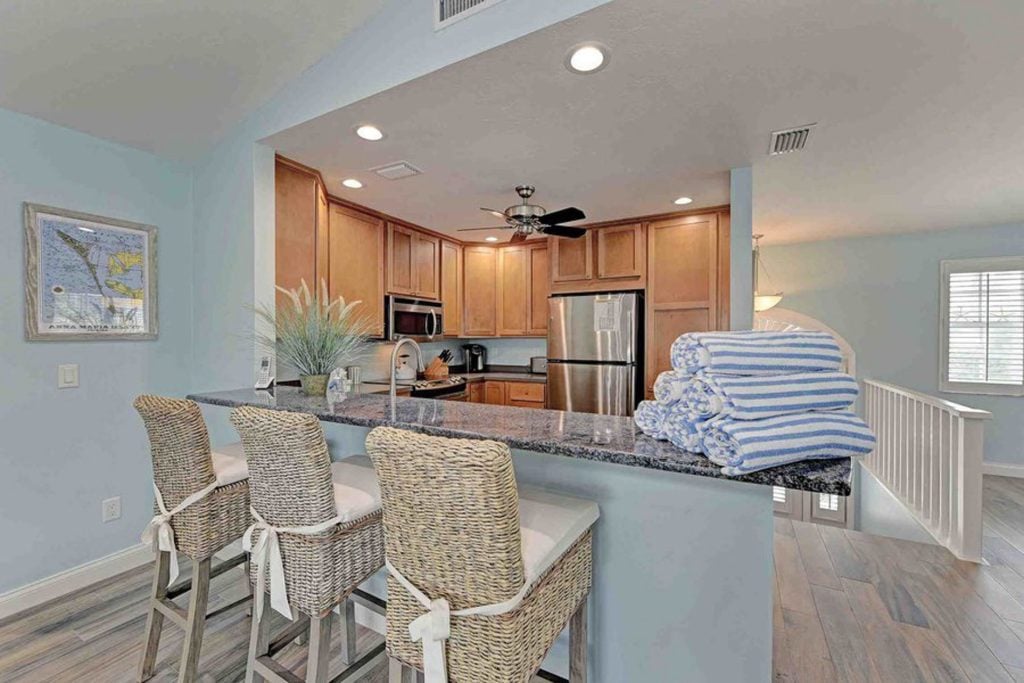 Anna Maria Island 3 Bedroom Surrounded by Sea Breezes Kitchen
