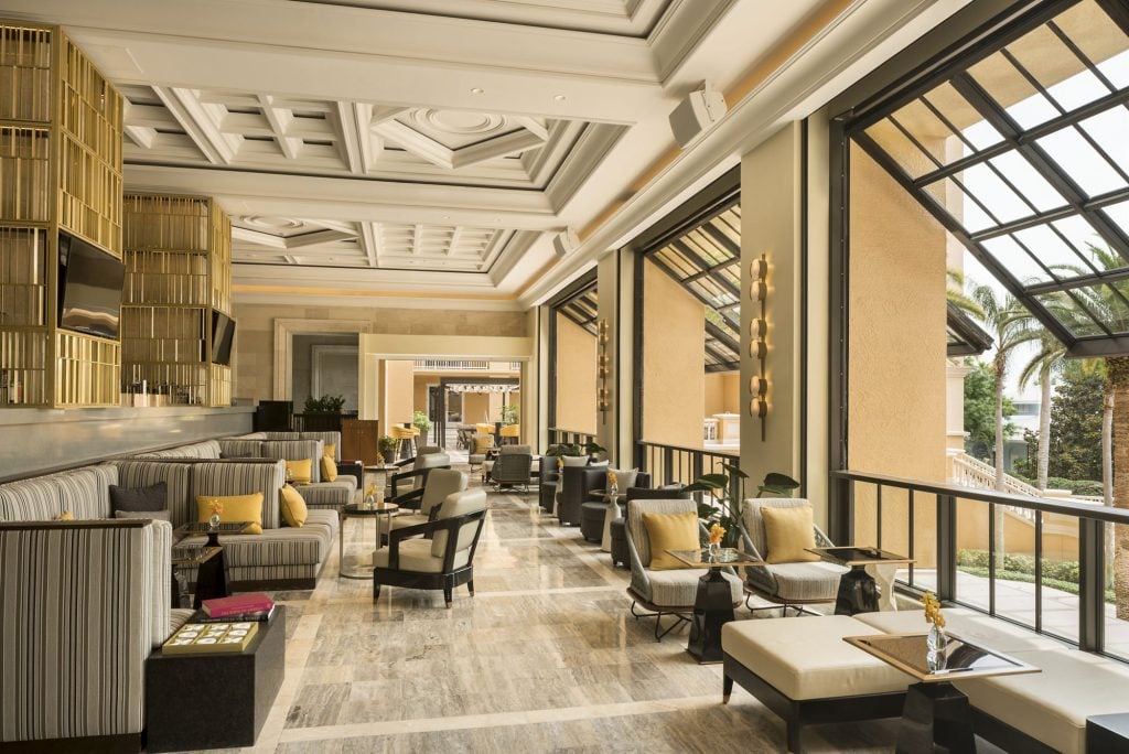 The Ritz-Carlton Orlando at Grand Lakes Lounge 2