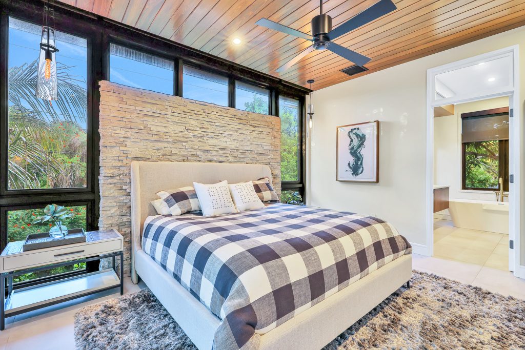 Luxury Anna Maria Island 4 Bedroom Villa Bedroom 2