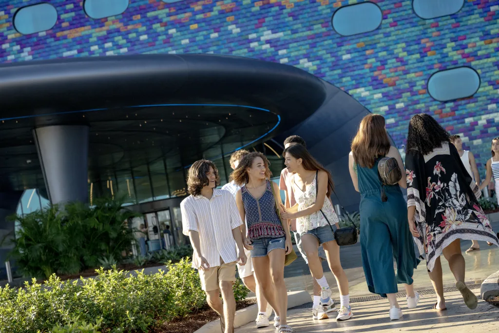 Universal Stella Nova Resort Friends