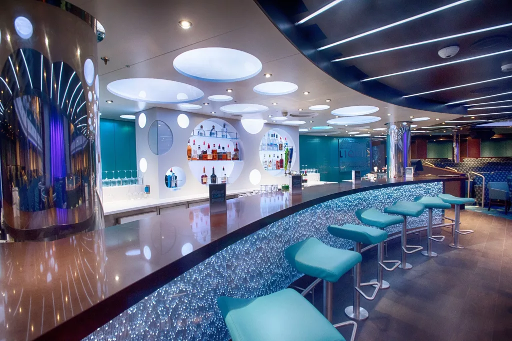 Carnival Vista Liquid Bar