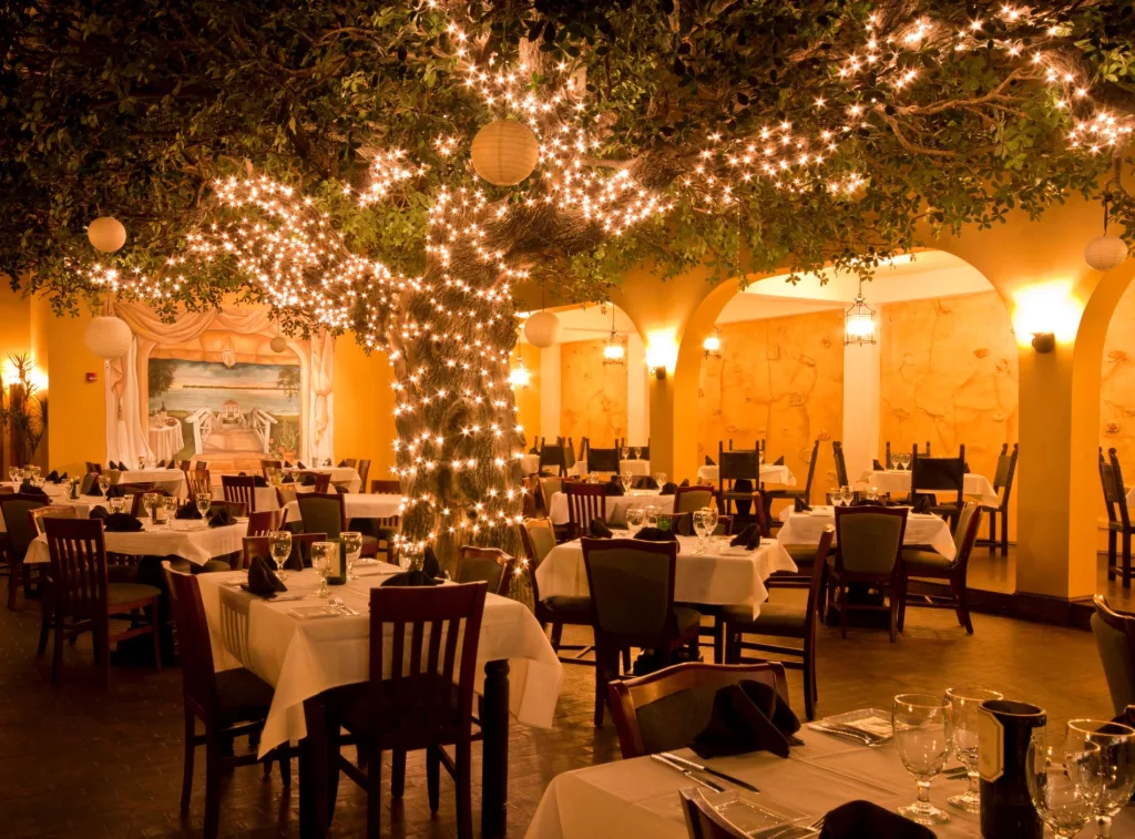 Panama City Beach Firefly dining room