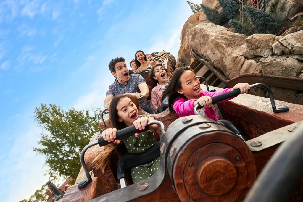 Visit Orlando Theme Park Ride