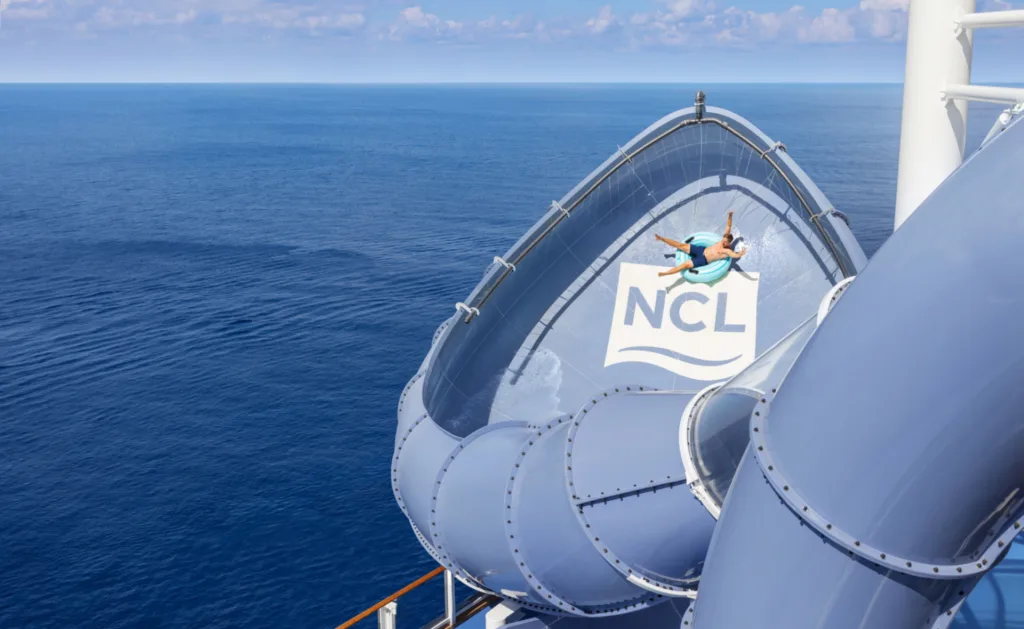 Norwegian Prima - The Wave