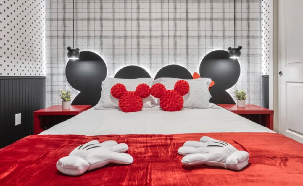 Windsor Island Townhome - 5 Bedroom 4