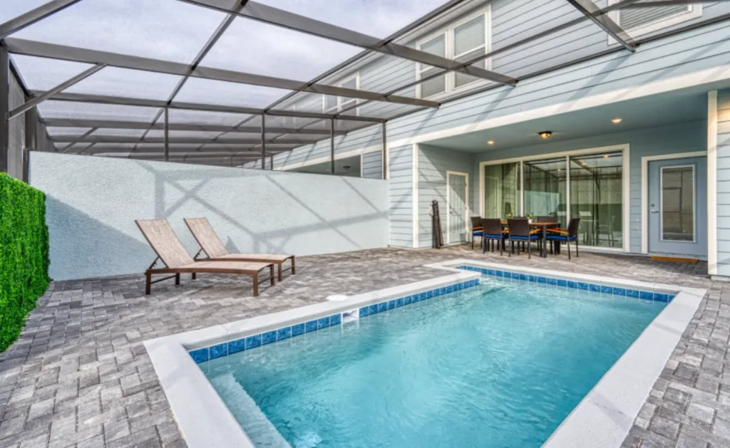 Windsor Island Townhome - 5 Bedroom - Pool
