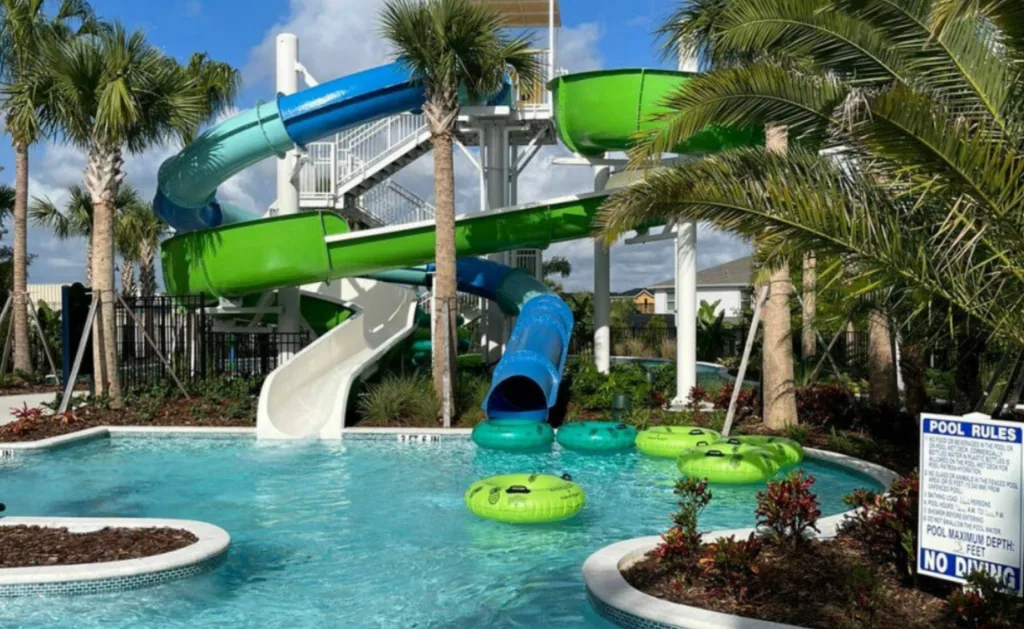 Windsor Island Townhome - 5 Bedroom Waterslide