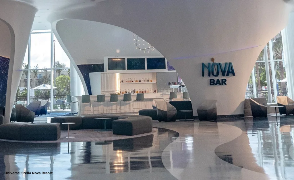 Universal Stella Nova Resort -Bar