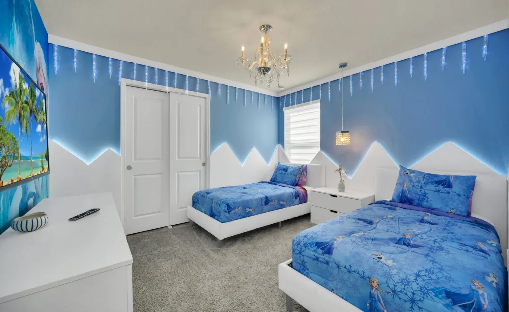 Windsor Island - Enchanted Haven Villa Frozen Bedroom