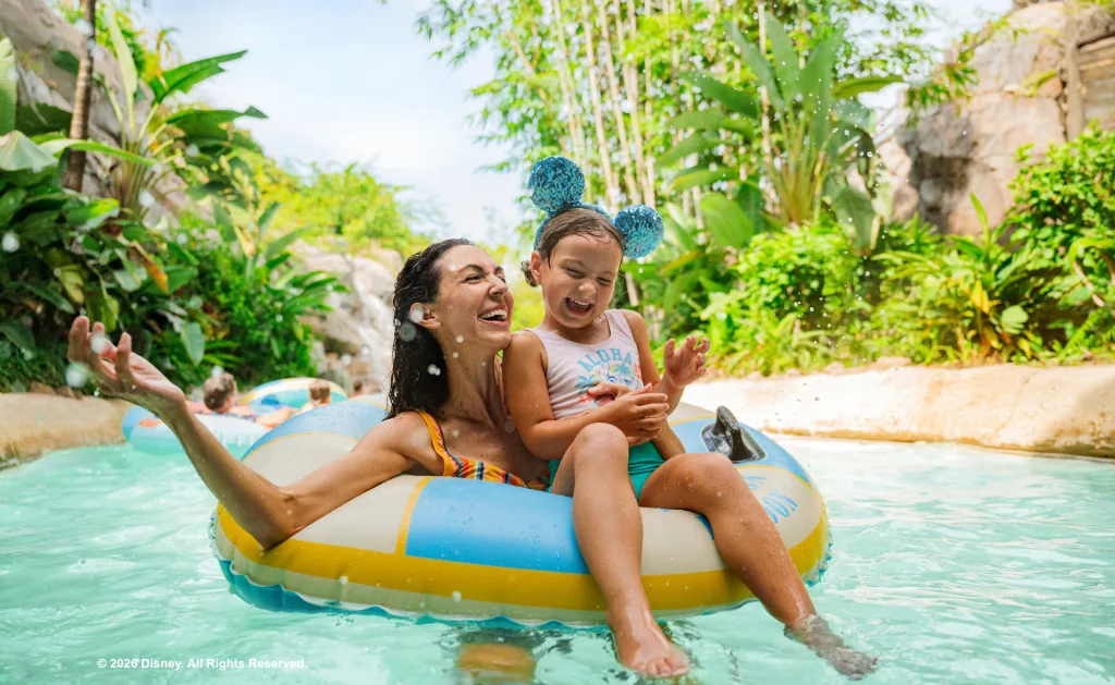 WDW Resort in Florida - Typhoon Lagoon Water Park - Mum & Daughter