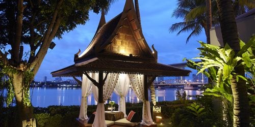 Anantara Riverside, Bangkok Hotel-Dining by design