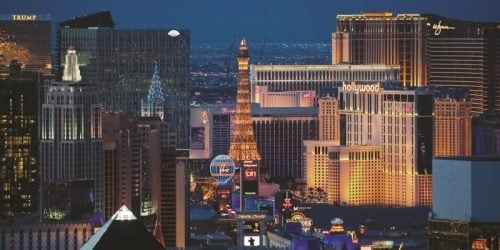 Bright Lights of Vegas & LA | Twin Holiday 2020/2021